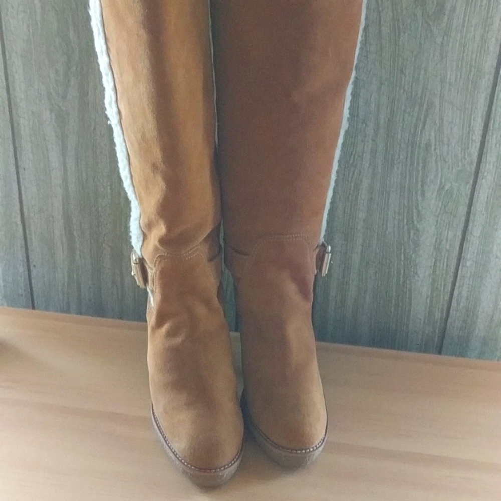 Caramel color suede 4-in heel Michael kors size 10 boots barely worn